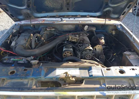 1988 Ford Ranger z USA, uszkodzony, nr VIN 1FTBR10A3JUD76778